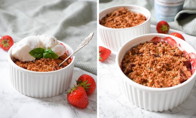 Rabarber crumble met aardbei