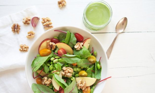 Salade met snijbiet en appel