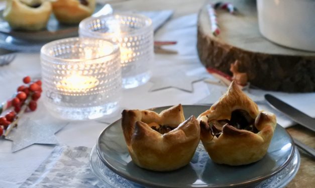 Bladerdeeghapjes met champignons