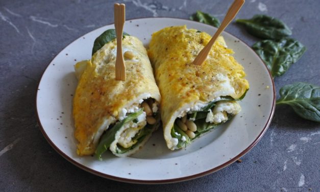 Eiwrap met hüttenkäse en spinazie
