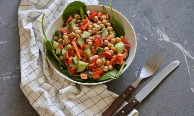 Salade met kikkererwten