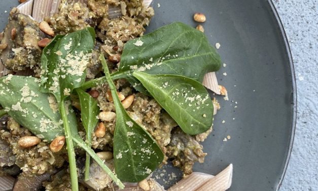 Vegan pesto pasta